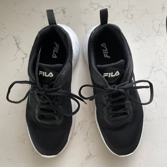 Fila Trazoros Energized 2 Athletic Lo Cut Lace Up Sneakers Black + White Sz 9 - Picture 10 of 11